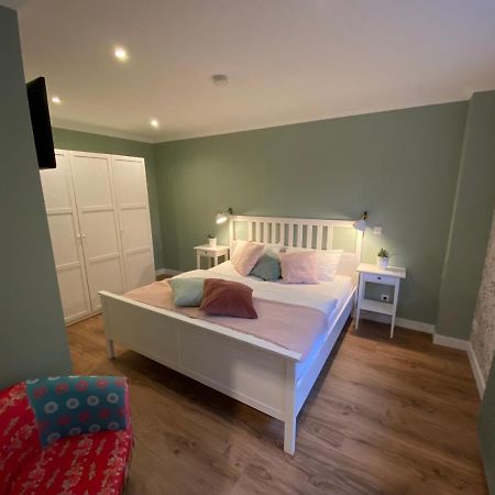 Bed N Riesling Leilighet Forst an der Weinstrasse Eksteriør bilde